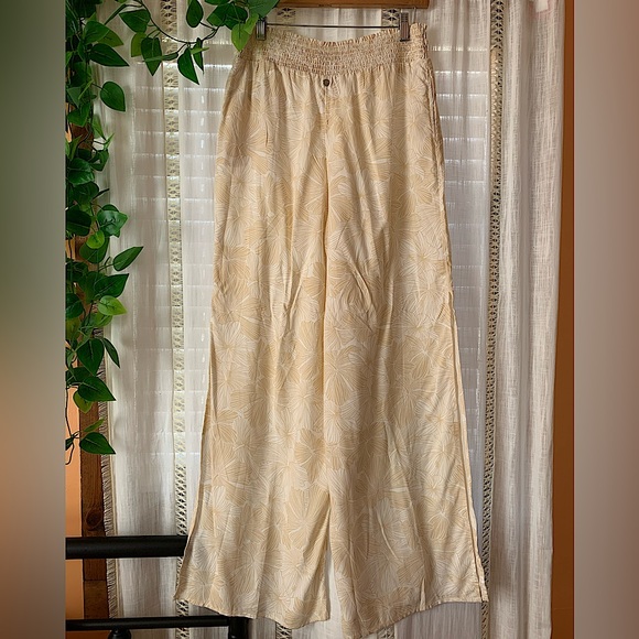 ROXY Tropical Tapioca Wide Split Leg Pants Size Small NWOT - Picture 2 of 10